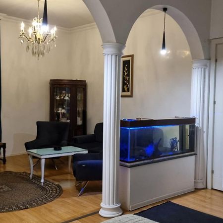 Anna'S Apartment Батумі Екстер'єр фото